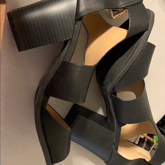 American Eagle Heels - Picture 2 of 4